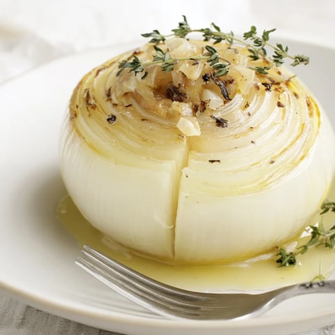 Golden, caramelized Onion Boil served with fresh parsley, a savory American side.